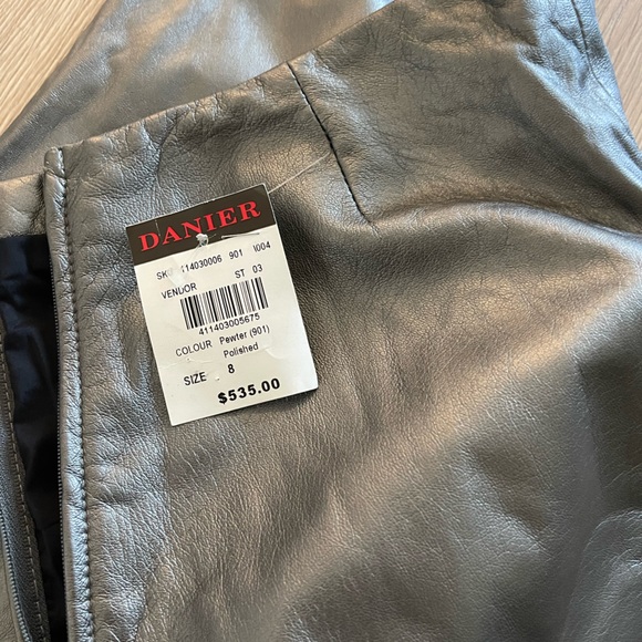 NWT 🔥Danier leather pants - Picture 2 of 6